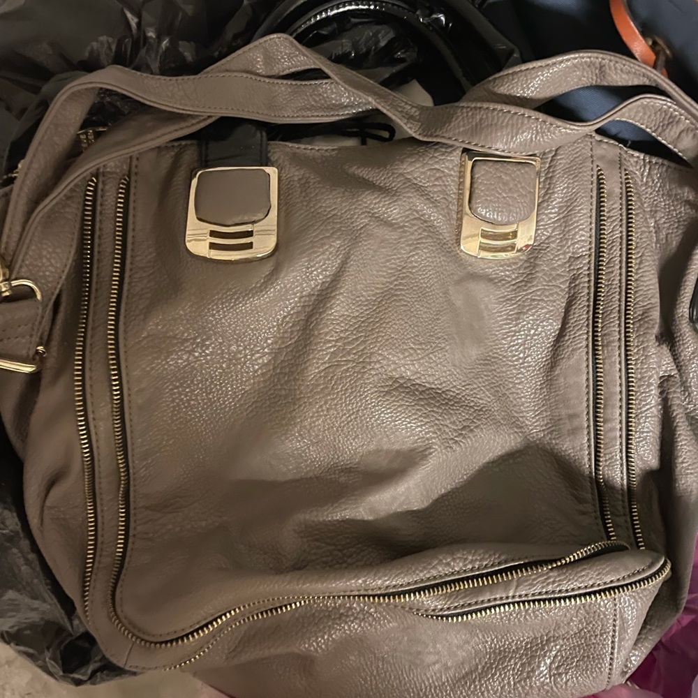 Steve Madden purse grey